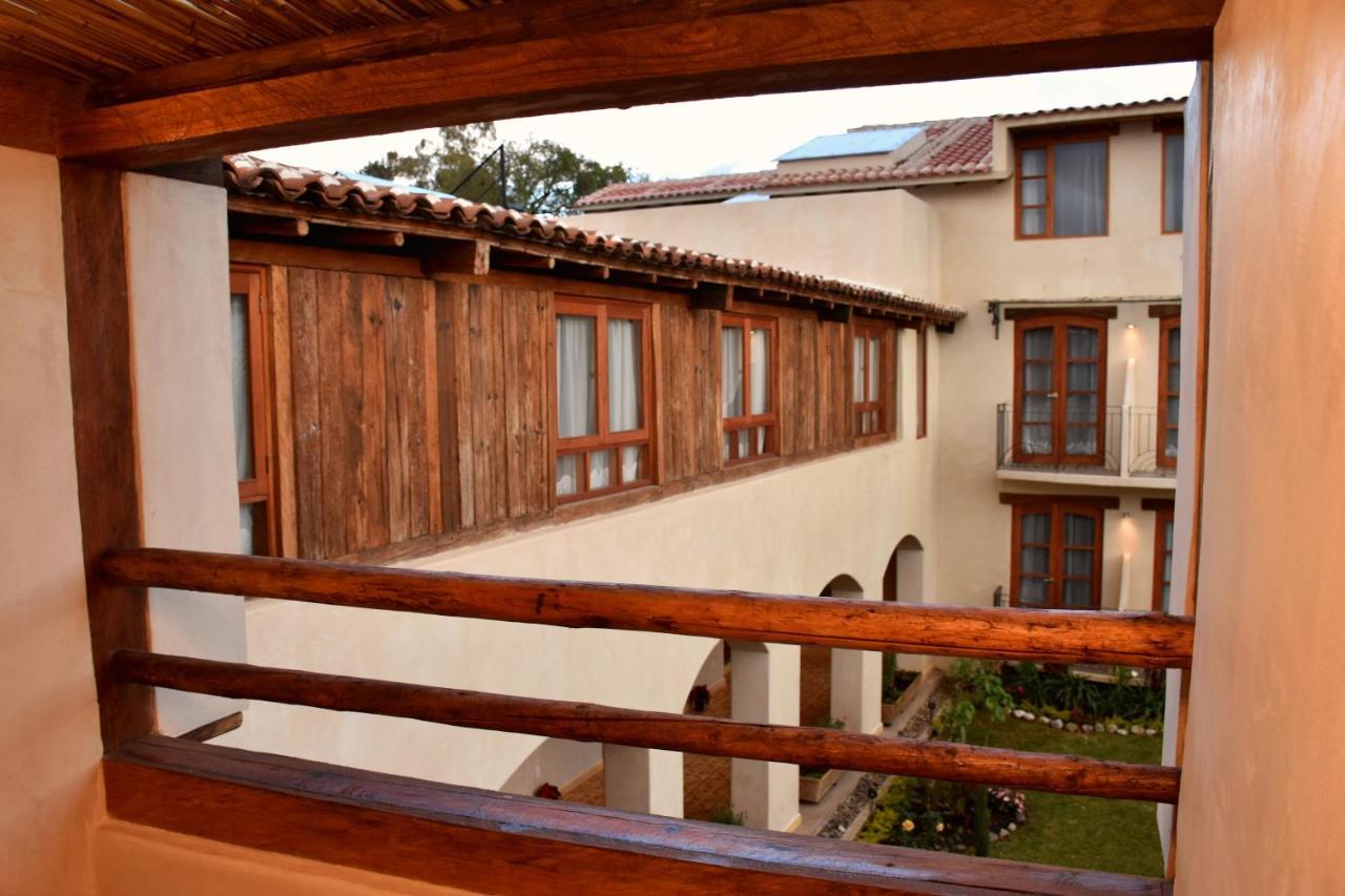 Hotel Junvay San Cristóbal de Las Casas エクステリア 写真