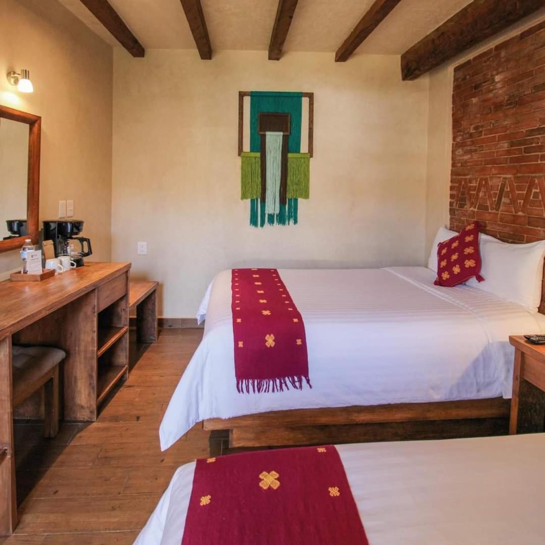 Hotel Junvay San Cristóbal de Las Casas エクステリア 写真