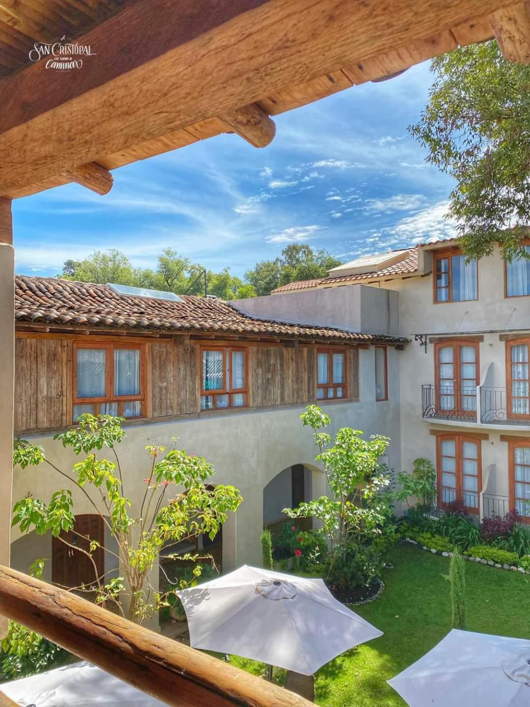 Hotel Junvay San Cristóbal de Las Casas エクステリア 写真
